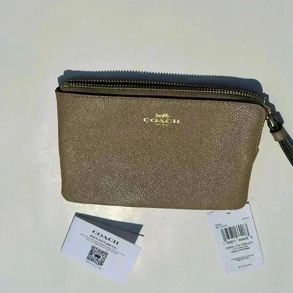 Authentic Coach Taupe Neutral Wristlet NWT - Picture 2 of 11